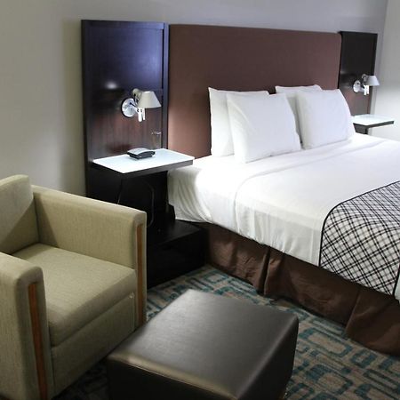 Westbridge Inn & Suites Carrollton Eksteriør bilde