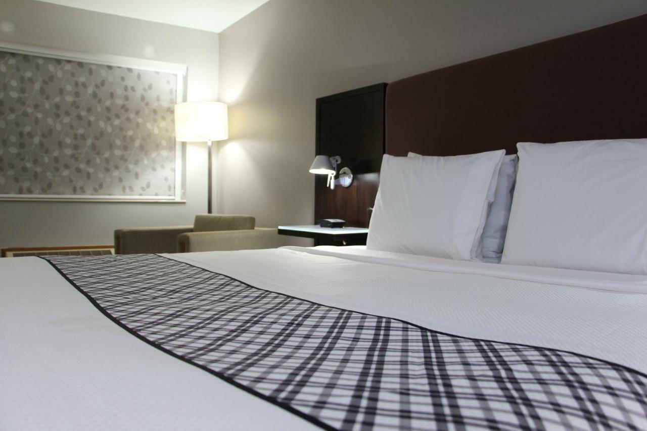 Westbridge Inn & Suites Carrollton Eksteriør bilde
